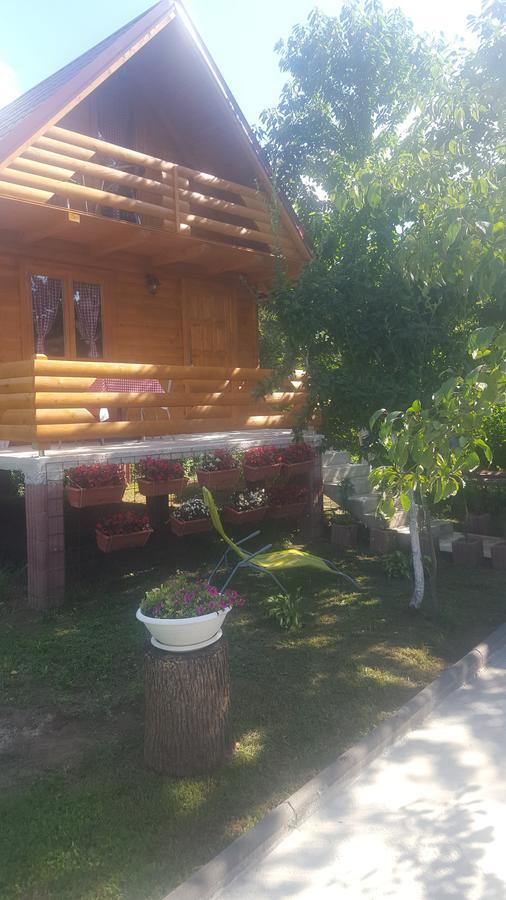 Vacation Home Sajra Kulen Vakuf Ngoại thất bức ảnh